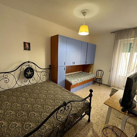 Dimora Storica Fronte Mare Con Terrazzo Privato Villa Torre Canne Exterior photo