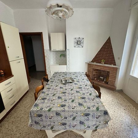 Dimora Storica Fronte Mare Con Terrazzo Privato Villa Torre Canne Exterior photo