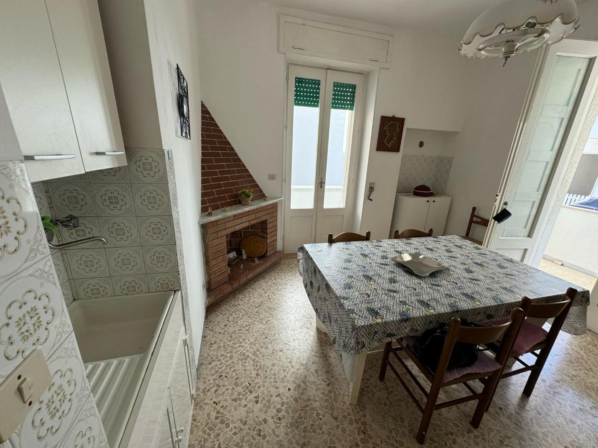 Dimora Storica Fronte Mare Con Terrazzo Privato Villa Torre Canne Exterior photo